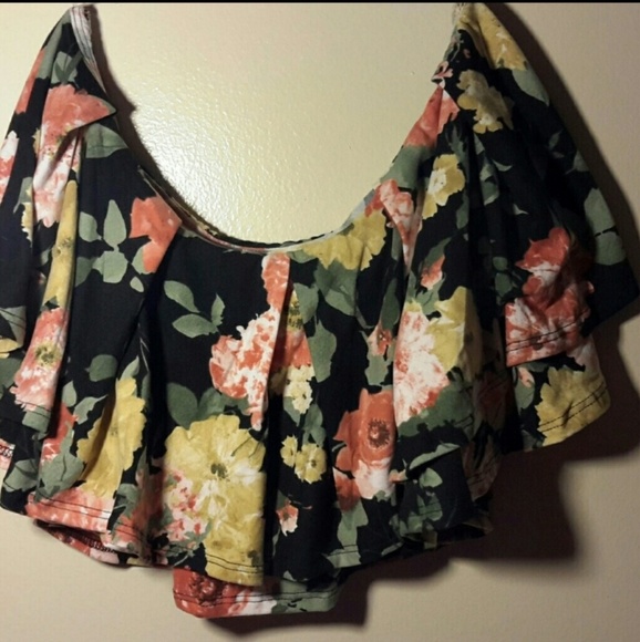 SOLD 🆕️Floral Ruffled Crop Top Sz Small 2-4 - Picture 5 of 6